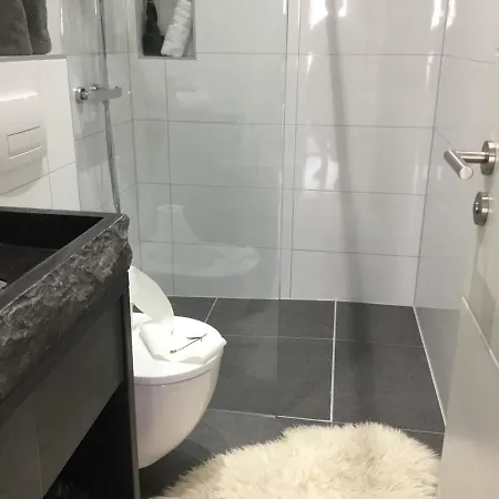 Zum Berggarten Hotell